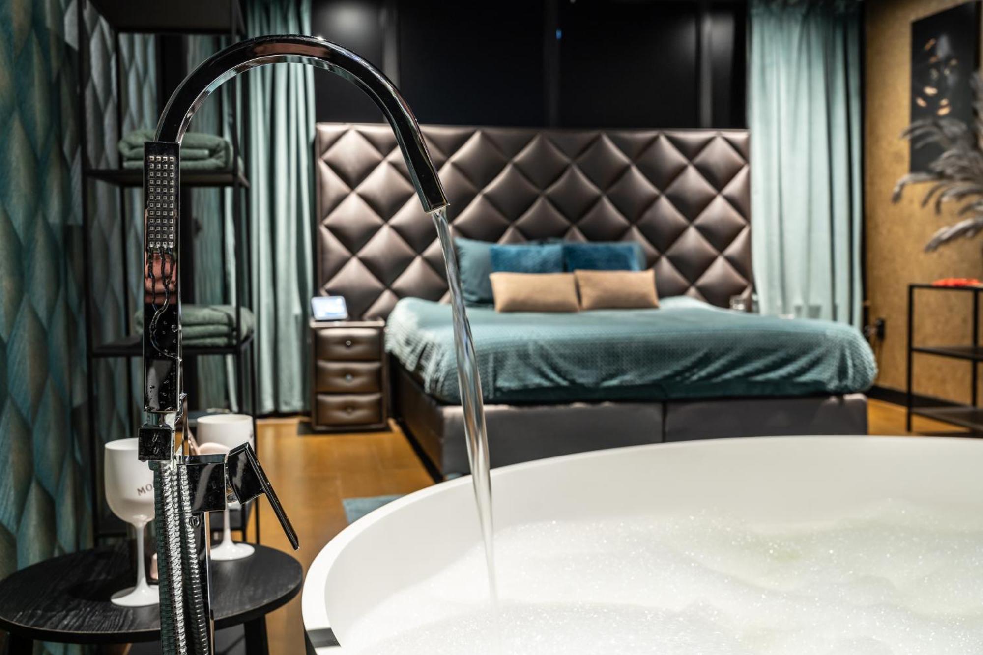 Holiday home De Luxe Bed &wellness 's-Hertogenbosch (Den Bosch)